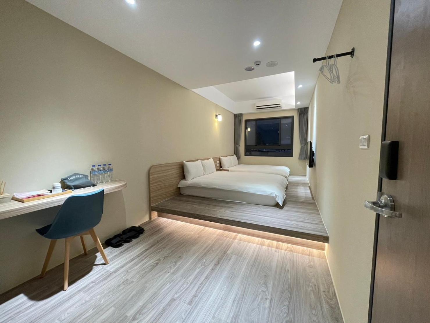 Shuntai Inn Fengshan  ภายนอก รูปภาพ