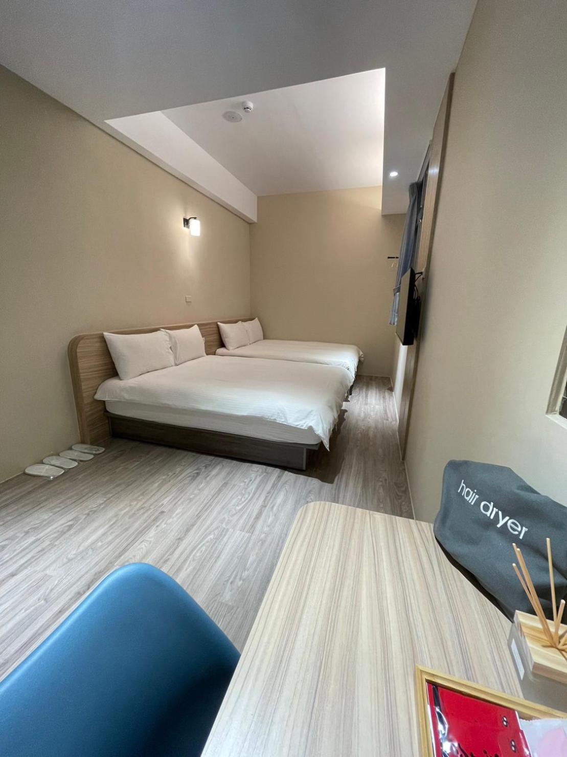 Shuntai Inn Fengshan  ภายนอก รูปภาพ